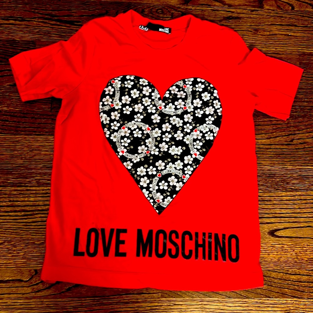 Love Moschino Women's T-Shirt excellent condition size USA 8